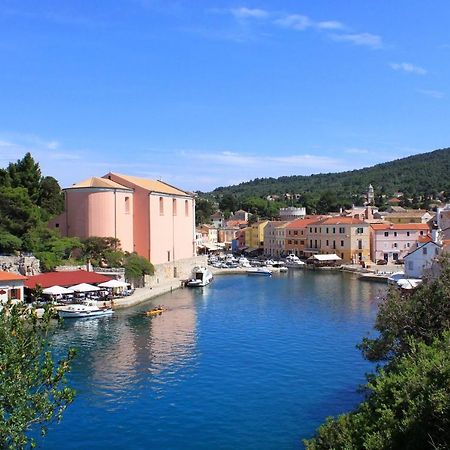 Apartments With A Parking Space Veli Losinj, Losinj - 8029 Exterior foto